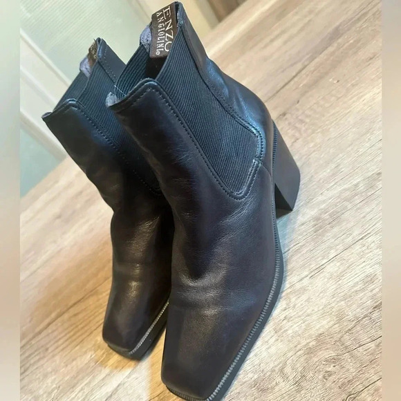 SUPER NICE! Enzo Angiolini‎ Black Pull On Boots Size 8 - Picture 2 of 9